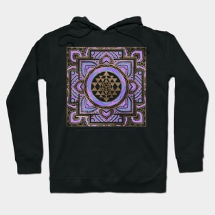 Golden Sri Yantra  / Sri Chakra in pastel lotus Hoodie